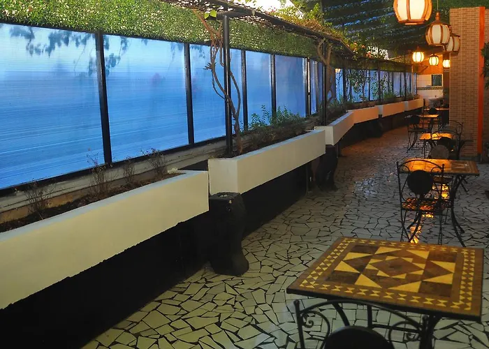 Hotel New Idola Jakarta